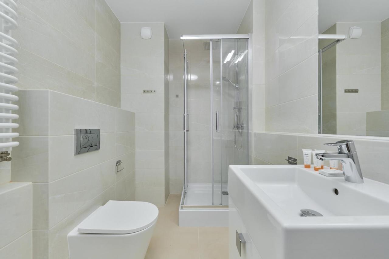 Modern Elegance Apartments Wroclaw With Ac By Noclegi Renters Exterior foto